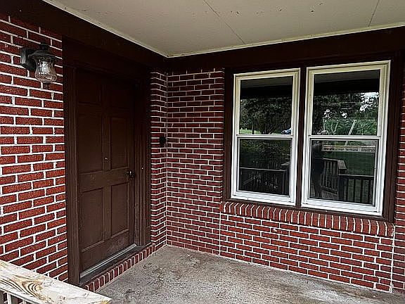 3rd image of 4980 Flynt Dr