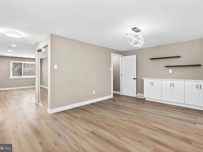 10755 Jeanes St #2 — Photo 5