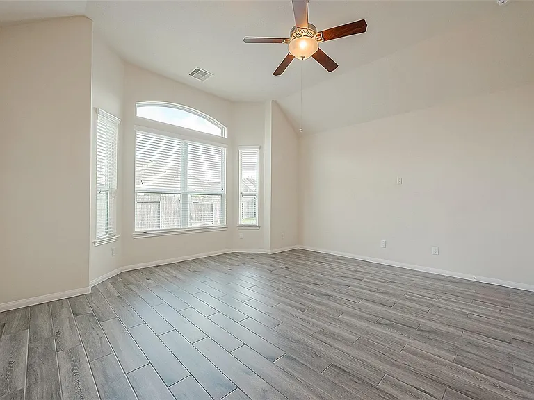 3403 Lilac Ranch Dr — Photo 37