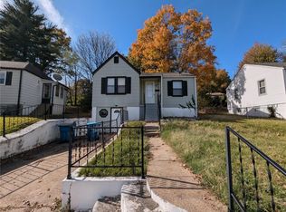 7030 Manette Dr, Saint Louis, MO