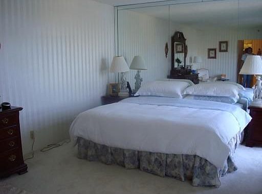 5th image of 20225 NE 34th Ct APT 912