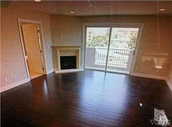 3rd image of 1920 S Purdue Ave #2