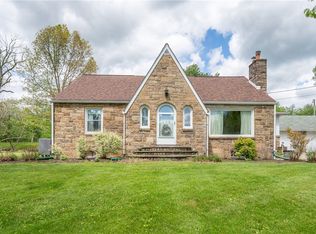 105 Hillside Rd, Derry, PA 15627