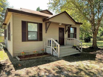 104 S Carney St, Atmore, AL, 36502