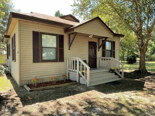 104 S Carney St, Atmore, AL 36502