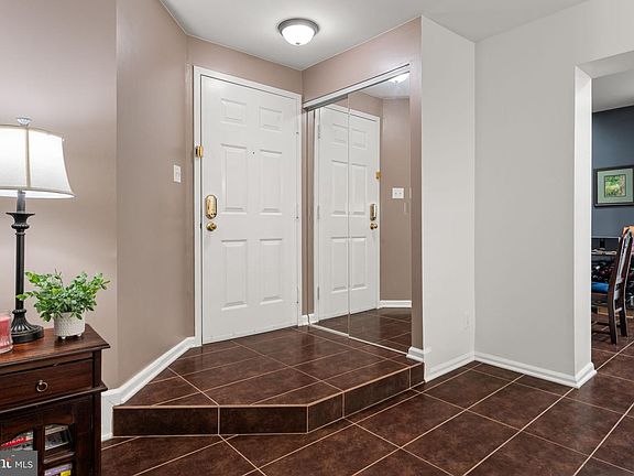 2nd image of 5804 Cove Landing Rd APT 101