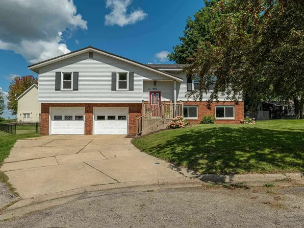 901 3rd Street, Monroe, WI 53566