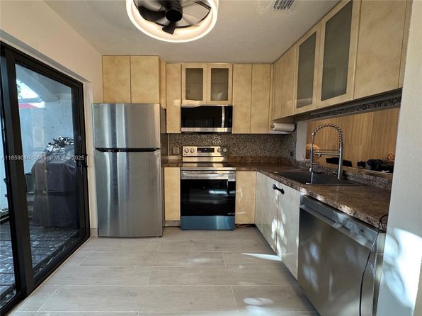 20940 Bay Ct APT 333-3