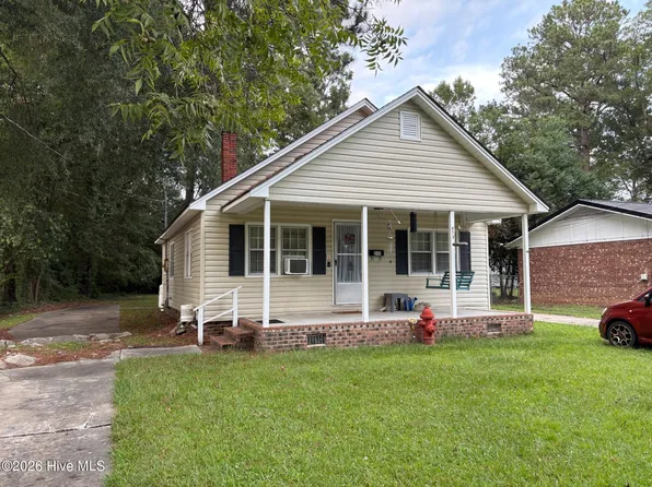 217 & 219 E Lewis Street, Whiteville, NC 28472