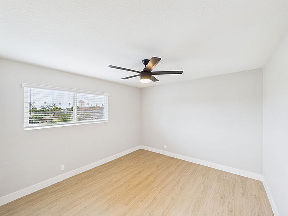 4th image of 221 S Nevada St #142