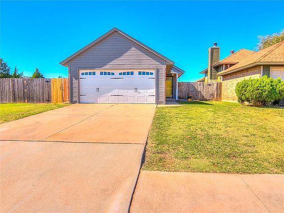 4th image of 2301 Cedar Brook Dr
