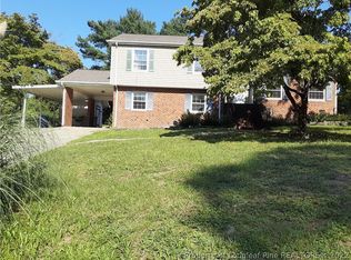 455 Bay Shore Dr, Fayetteville, NC 28311