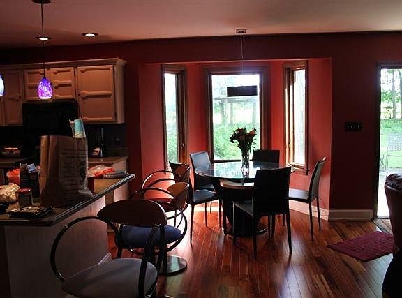 3rd image of 2973 Southfield Dr
