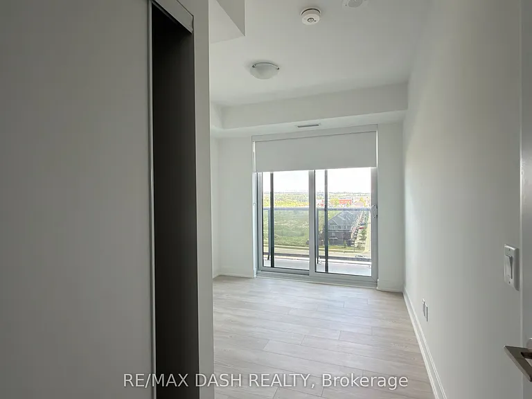 2545 Simcoe St N #1722 — Photo 33