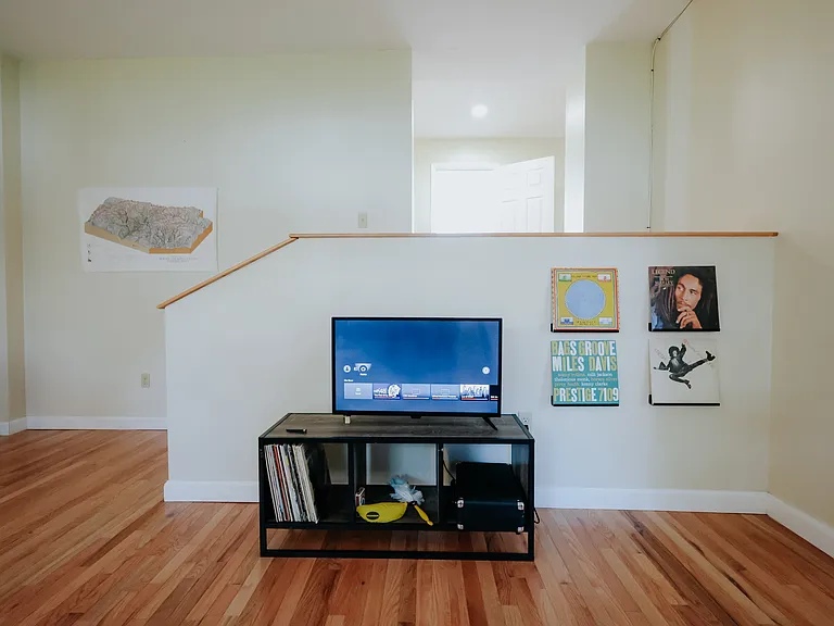 114 Field St #3 — Photo 19