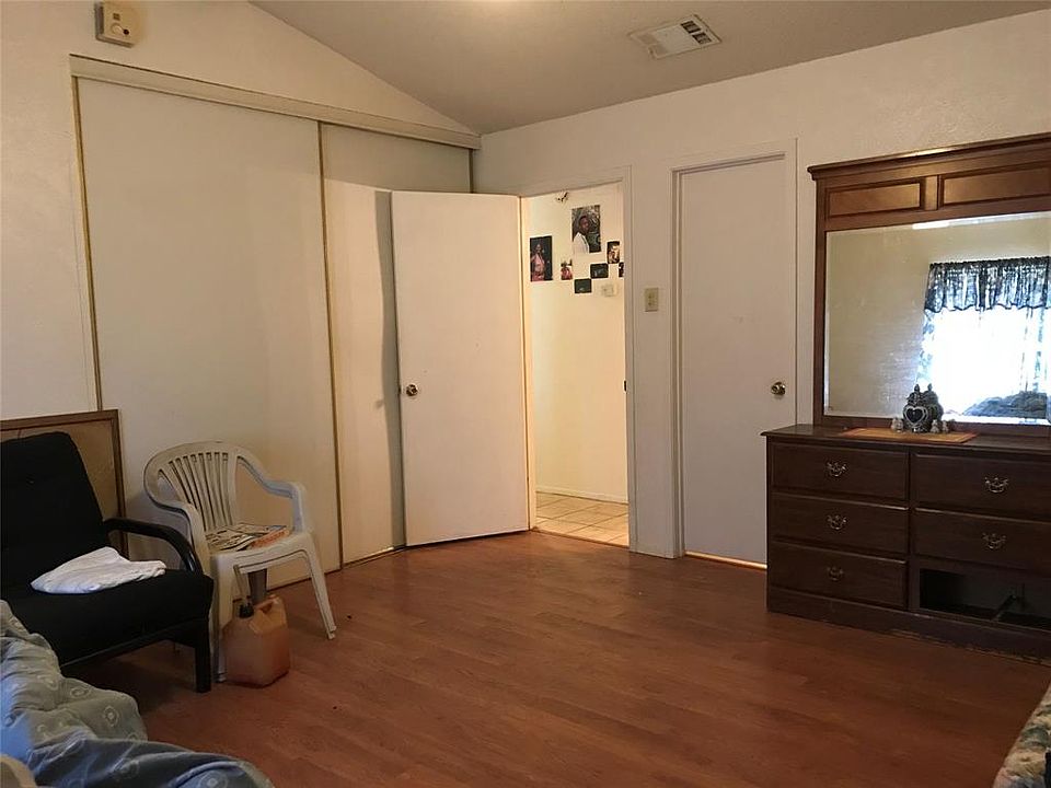 2nd image of 805 Denmark Dr
