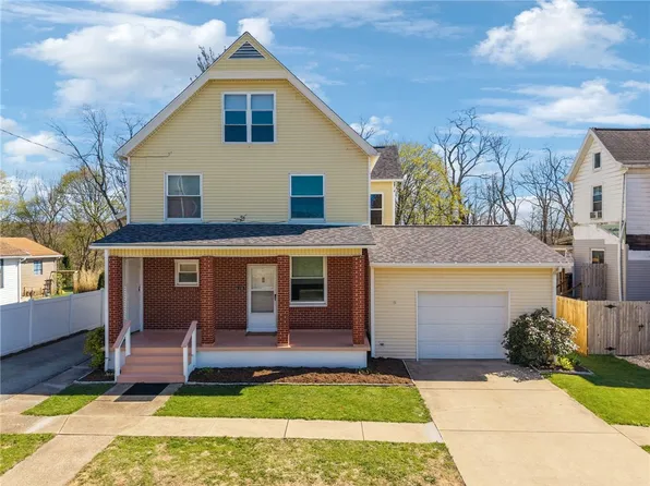210 Church St, New Alexandria, PA 15670