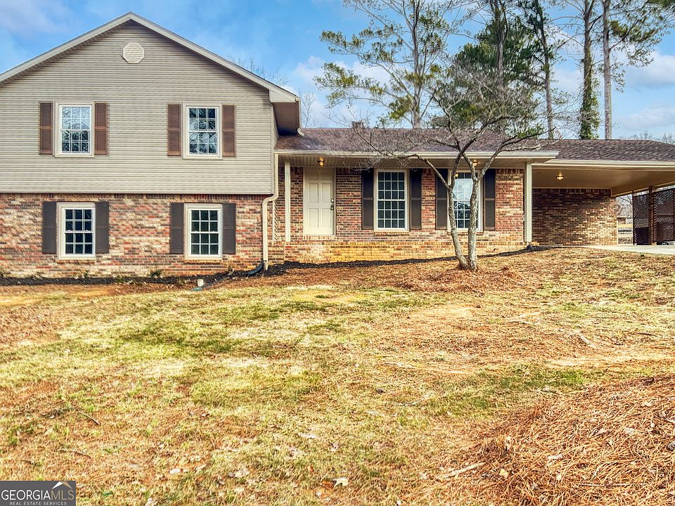 1st image of 36 Benham Cir
