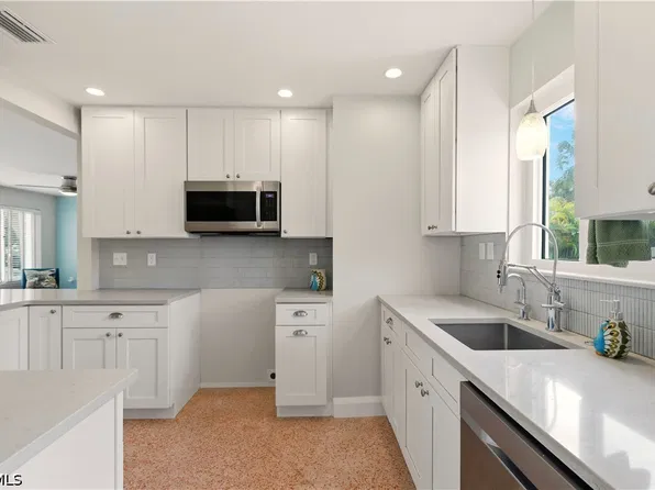 4870 Coquina Rd, Fort Myers Beach, FL 33931