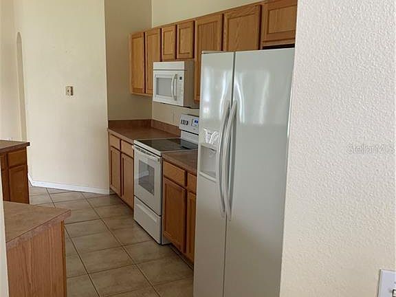 5th image of 2507 Balmoral Dr