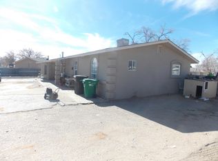 6623 Mesa View Dr SW, Albuquerque, NM 87121
