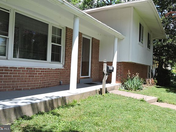 2nd image of 4422 San Carlos Dr
