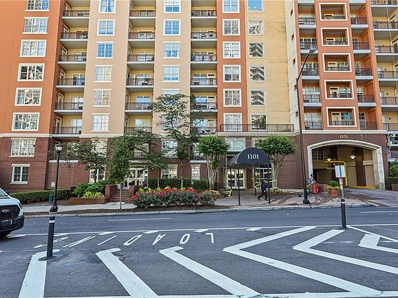 2nd image of 1101 Juniper St NE APT 104
