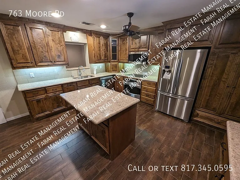 763 Moore Rd — Photo 12