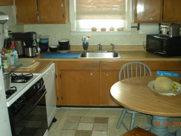2nd image of 6748 Paige Ave
