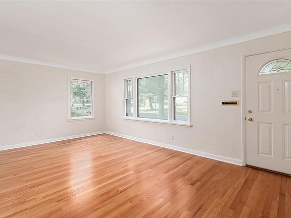 5th image of 8572 Kathlyn Dr