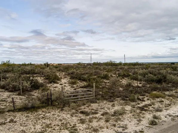 250 Jap Lowe Dr #2, Del Rio, TX 78840