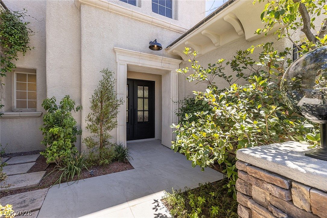 10205 Orkiney Dr — photo 2