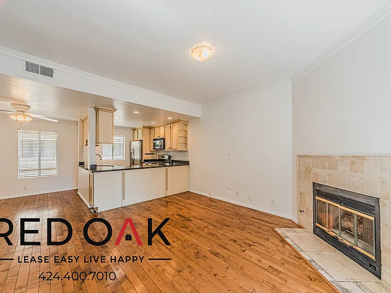 283 S Hudson Ave #19 — Photo 5