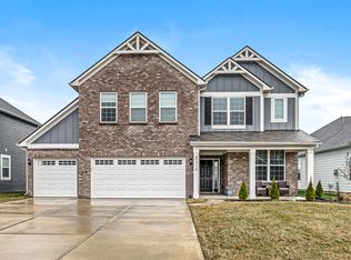 6918 Oakcrest Dr, McCordsville, IN 46055