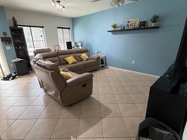 2589 SW 82nd Ave #105 — Photo 7