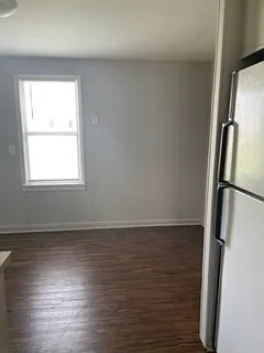 1005 N B St — Photo 5