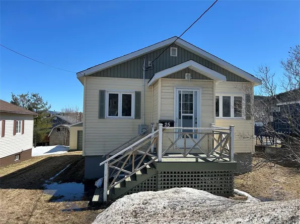 25 Carmen Avenue, Corner Brook, NL A2H4V1
