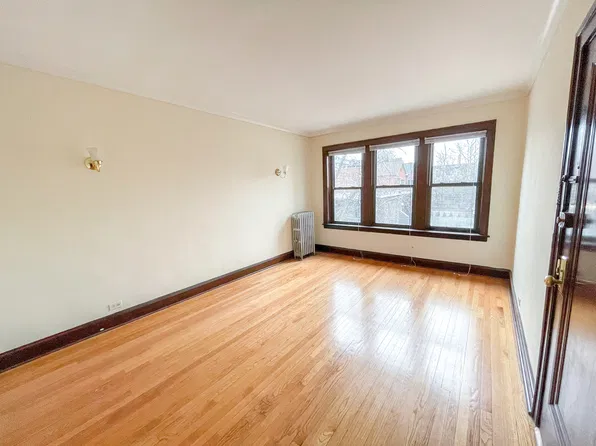 4622 N Wolcott Ave #1B, Chicago, IL 60640