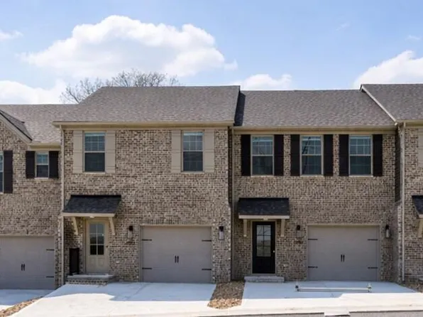 8988 Keenberg Ln, Knoxville, TN 37931