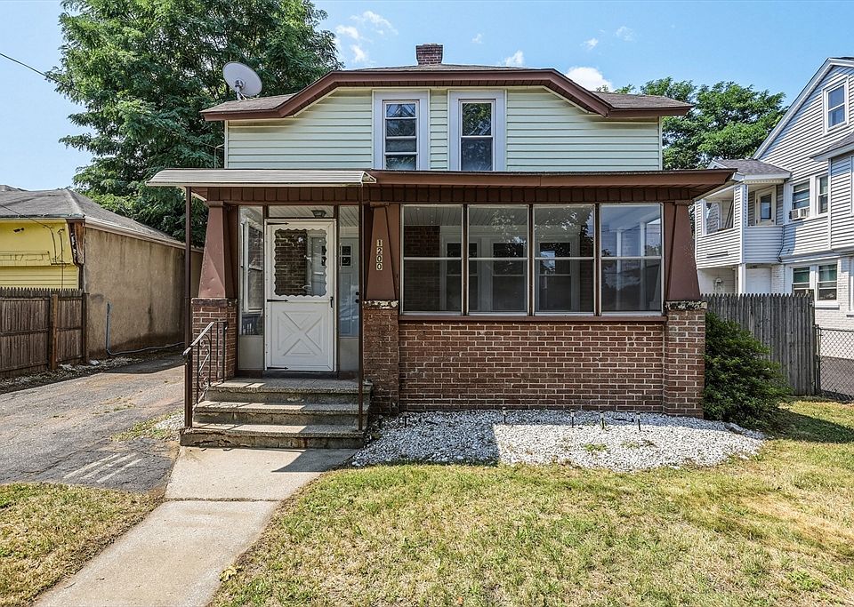 1st image of 1200 Saint James Ave