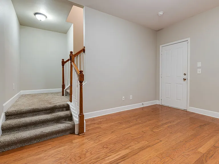 519 Saint Jules Ln — Photo 14