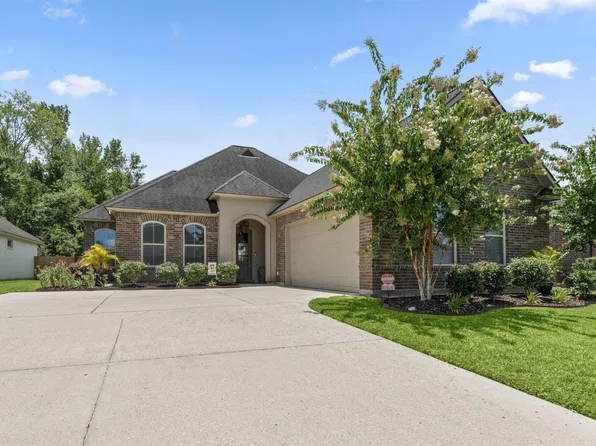 39155 Water Oak Ave, Prairieville, LA 70769