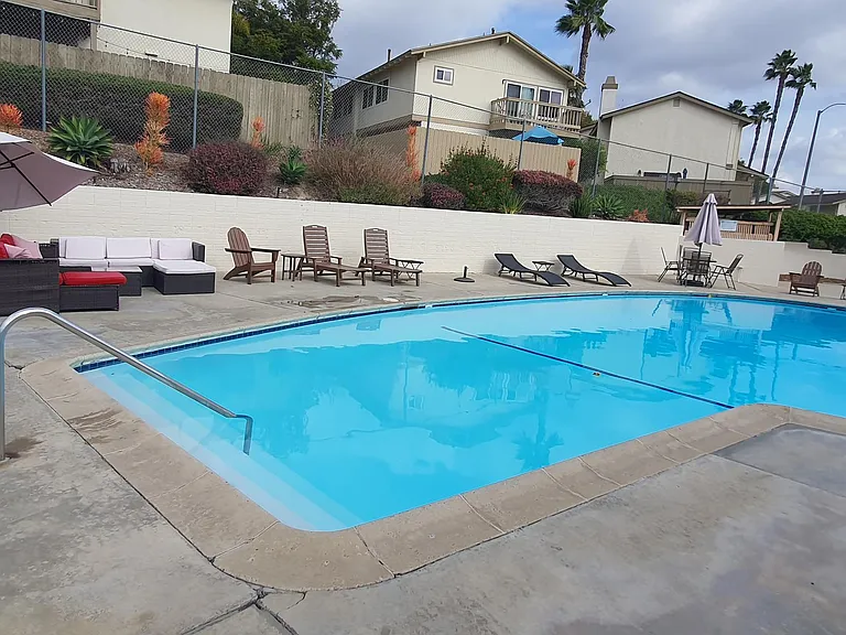 3606 Harvard Dr — Photo 18