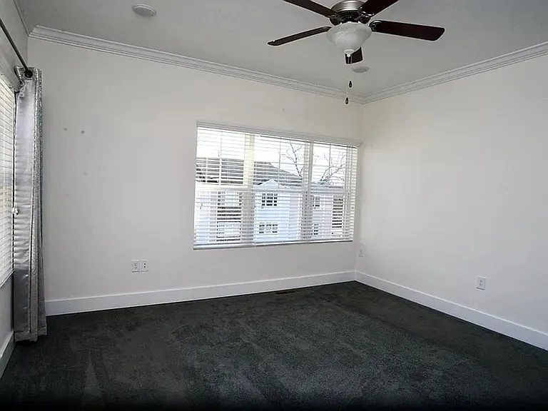 2008 Ocean Dr NW — Photo 14