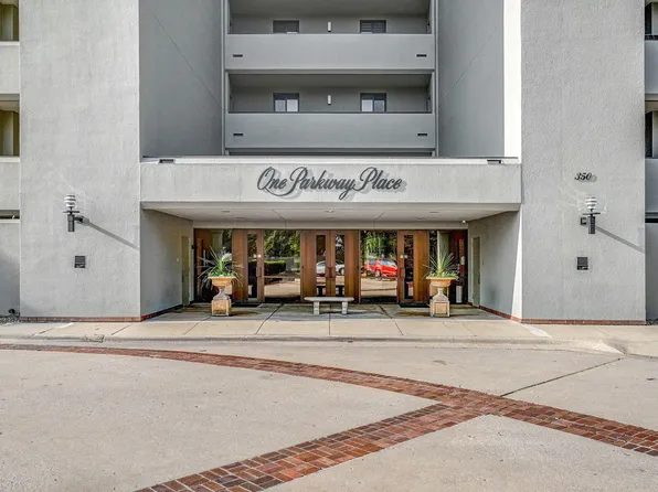 350 S John Q Hammons Parkway #12b, Springfield, MO 65806