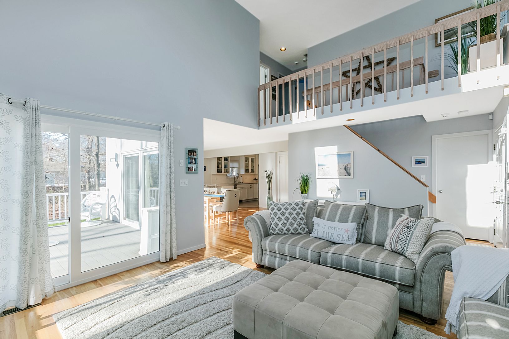  Entry, Living, Dining