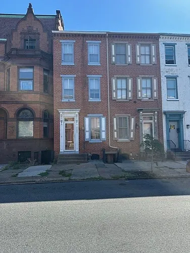 909 N 2nd St Photo 1