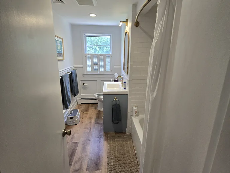 55 Eldred St — Photo 27