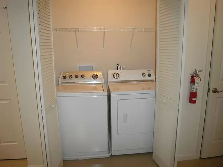 321 Cook Rd — Photo 12