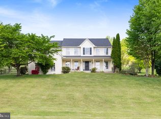 127 Shannaleigh Dr, Mohrsville, PA 19541